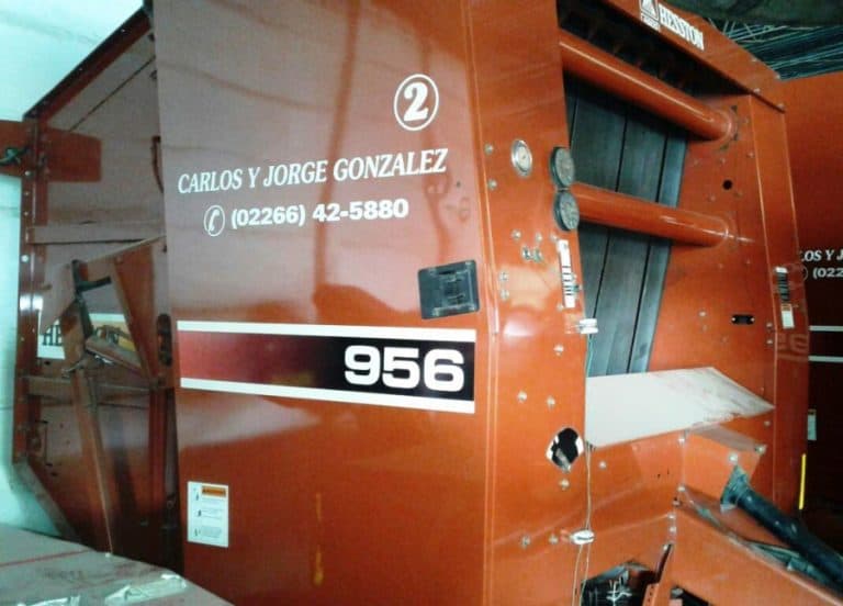 Rotoenfardadora Hesston Mod 956 by Massey Ferguson